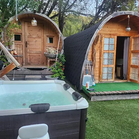 Sauna & Jacuzzi Hiver Camping Vaccili