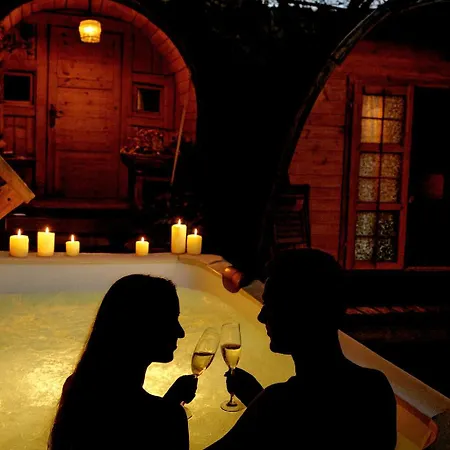 Sauna & Jacuzzi Hiver * Vaccili